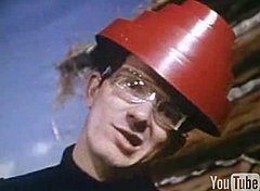 Flashback: Devo's "Whip It" Flashback: Devo's "Whip It"