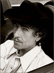 Bob Dylan Recites "The Night Before Christmas"