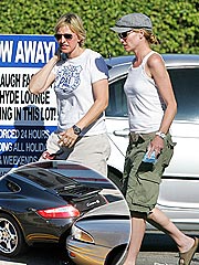 Ellen and Portia Rear-ended