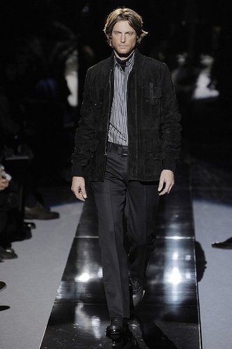 Milan: Versace Men's Fall 2009 Milan: Versace Men's Fall 2009