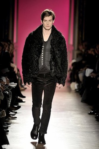 Paris: Emanuel Ungaro Men's Fall 2009 Paris: Emanuel Ungaro Men's Fall 2009
