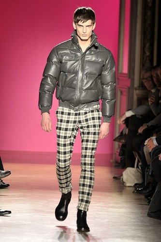 Paris: Emanuel Ungaro Men's Fall 2009 Paris: Emanuel Ungaro Men's Fall 2009