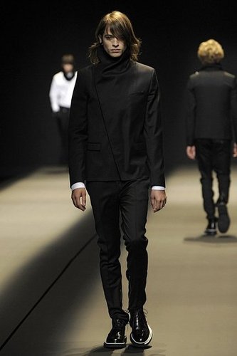 Paris: Dior Homme Fall 2009 Paris: Dior Homme Fall 2009