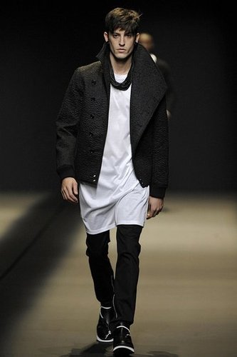 Paris: Dior Homme Fall 2009 Paris: Dior Homme Fall 2009