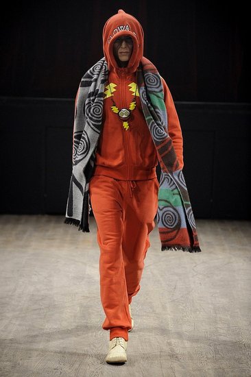 Paris: Walter Van Beirendonck Men's Fall 2009 Paris: Walter Van Beirendonck Men's Fall 2009