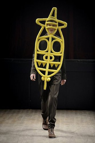 Paris: Walter Van Beirendonck Men's Fall 2009 Paris: Walter Van Beirendonck Men's Fall 2009