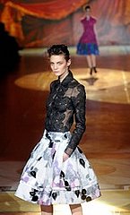 Fashion In 50 Seconds 04/08