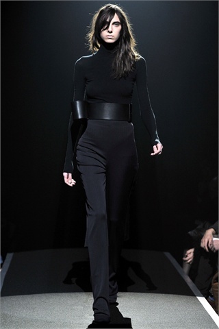 Maison Martin Margiela Fall 2009: Doing Well, Head in the Clouds Maison Martin Margiela Fall 2009: Doing Well, Head in the Clouds