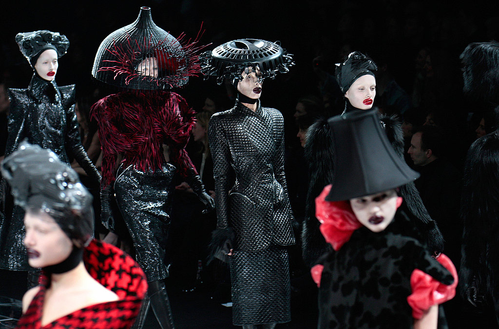 Alexander McQueen Fall 2009: A Twisted Fantasy Alexander McQueen Fall 2009: A Twisted Fantasy