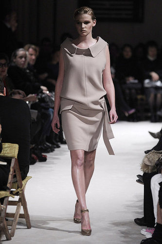 Miu Miu Fall 2009: A Sultry Riff on the Bourgeois Miu Miu Fall 2009: A Sultry Riff on the Bourgeois
