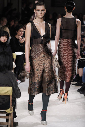 Miu Miu Fall 2009: A Sultry Riff on the Bourgeois Miu Miu Fall 2009: A Sultry Riff on the Bourgeois