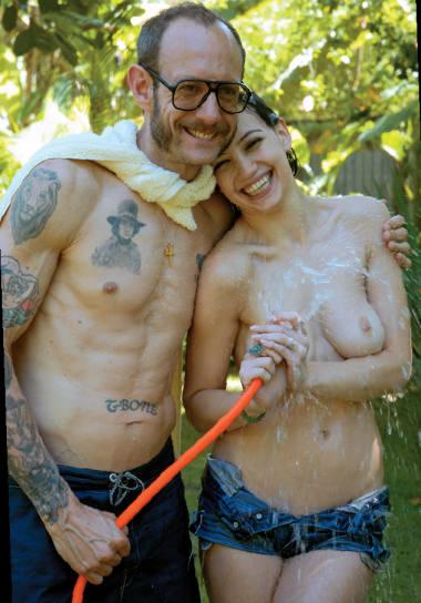 Terry Richardson and Daisy Lowe
Terry Richardson and Daisy Lowe