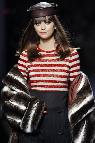 Jean Paul Gaultier Goes Old Hollywood for Fall 2009 Couture Jean Paul Gaultier Goes Old Hollywood for Fall 2009 Couture