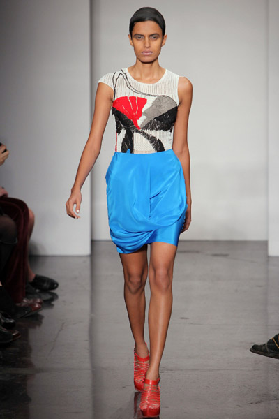 Ohne Titel Straddles Primitive Egyptian Modernity for Spring 2010 Ohne Titel Straddles Primitive Egyptian Modernity for Spring 2010