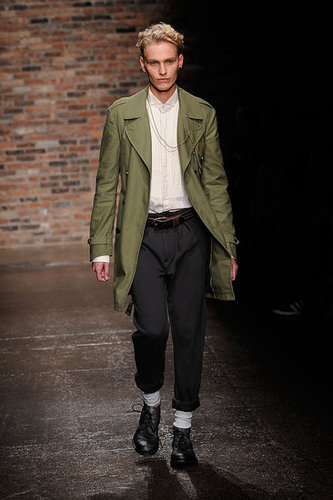 Rag & Bone Adds Sunglasses, Shoes, and Other Sundry Accessories to Their Cool Girl Basics for Spring 2010 Rag & Bone Adds Sunglasses, Shoes, and Other Sundry Accessories to Their Cool Girl Basics for Spring 2010