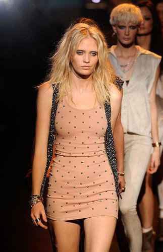 Erin Wasson Brings RVCA Party to the Tents for Spring 2010 Erin Wasson Brings RVCA Party to the Tents for Spring 2010