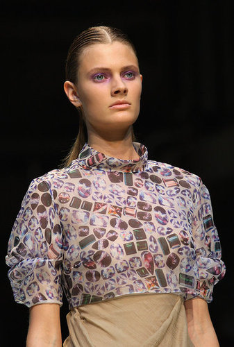 Marios Schwab Debuts Three-Way Layering for Spring 2010 Marios Schwab Debuts Three-Way Layering for Spring 2010