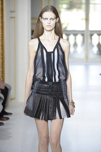 Balenciaga Aims to Go Thorougly Modern for Spring 2010 Balenciaga Aims to Go Thorougly Modern for Spring 2010