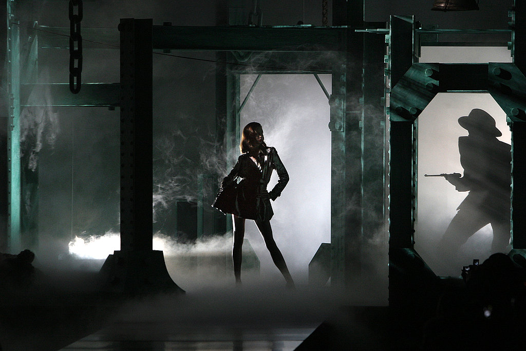 Christian Dior Channels Film Noir for Spring 2010 Christian Dior Channels Film Noir for Spring 2010