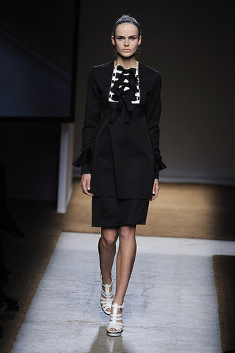 Stefano Pilati Is Seeing Strawberries, Knee Slits for Yves Saint Laurent Spring 2010 Stefano Pilati Is Seeing Strawberries, Knee Slits for Yves Saint Laurent Spring 2010