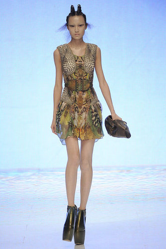 Alexander McQueen Shows Holographic Alien Beauties for Spring 2010 Alexander McQueen Shows Holographic Alien Beauties for Spring 2010