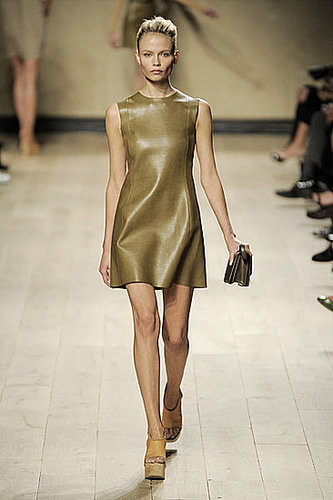 Pheobe Philo's First Celine Runway Collection for Spring 2010: The Reviews Are In Pheobe Philo's First Celine Runway Collection for Spring 2010: The Reviews Are In