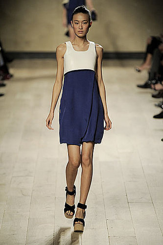Pheobe Philo's First Celine Runway Collection for Spring 2010: The Reviews Are In Pheobe Philo's First Celine Runway Collection for Spring 2010: The Reviews Are In
