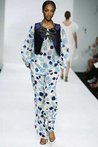 London Fashion Week: Issa Spring 2009 London Fashion Week: Issa Spring 2009