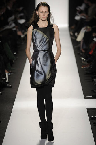 New York Fashion Week: Narciso Rodriguez Fall 2009 Video New York Fashion Week: Narciso Rodriguez Fall 2009 Video