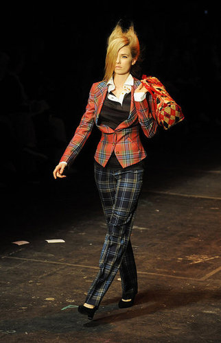 London Fashion Week: Vivienne Westwood Red Label Fall 2009 London Fashion Week: Vivienne Westwood Red Label Fall 2009