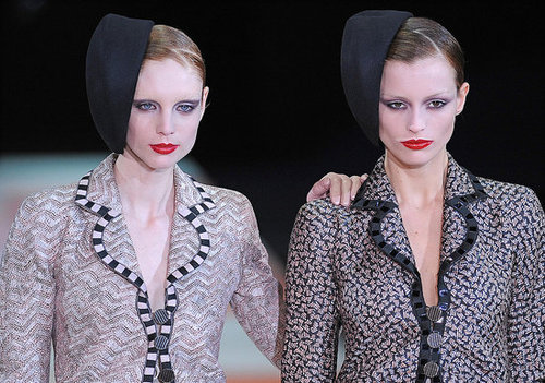 Milan Fashion Week: Giorgio Armani Fall 2009 Milan Fashion Week: Giorgio Armani Fall 2009
