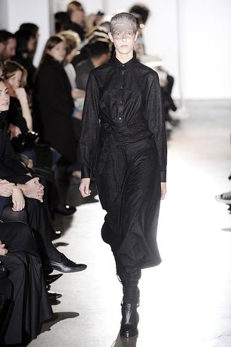 Paris Fashion Week: Kris Van Assche Fall 2009 Paris Fashion Week: Kris Van Assche Fall 2009