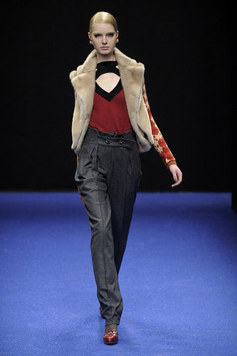 Paris Fashion Week: Gaspard Yurkievich Fall 2009 Paris Fashion Week: Gaspard Yurkievich Fall 2009