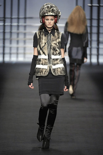Paris Fashion Week: Karl Lagerfeld Fall 2009 Paris Fashion Week: Karl Lagerfeld Fall 2009