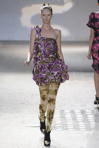Paris Fashion Week: Manish Arora Fall 2009 Paris Fashion Week: Manish Arora Fall 2009