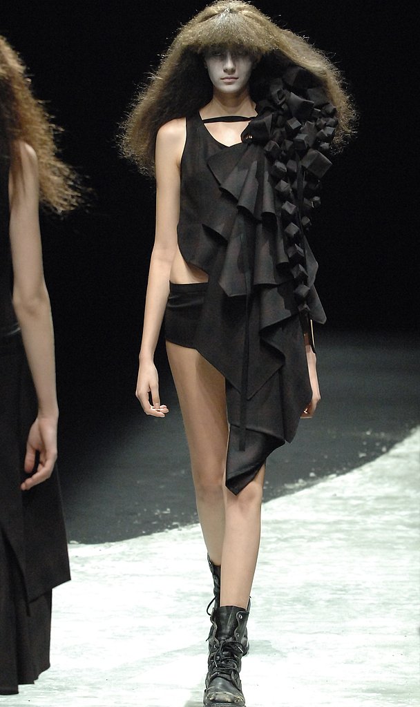 Japan Fashion Week: Aguri Sagimori Fall 2009 Japan Fashion Week: Aguri Sagimori Fall 2009
