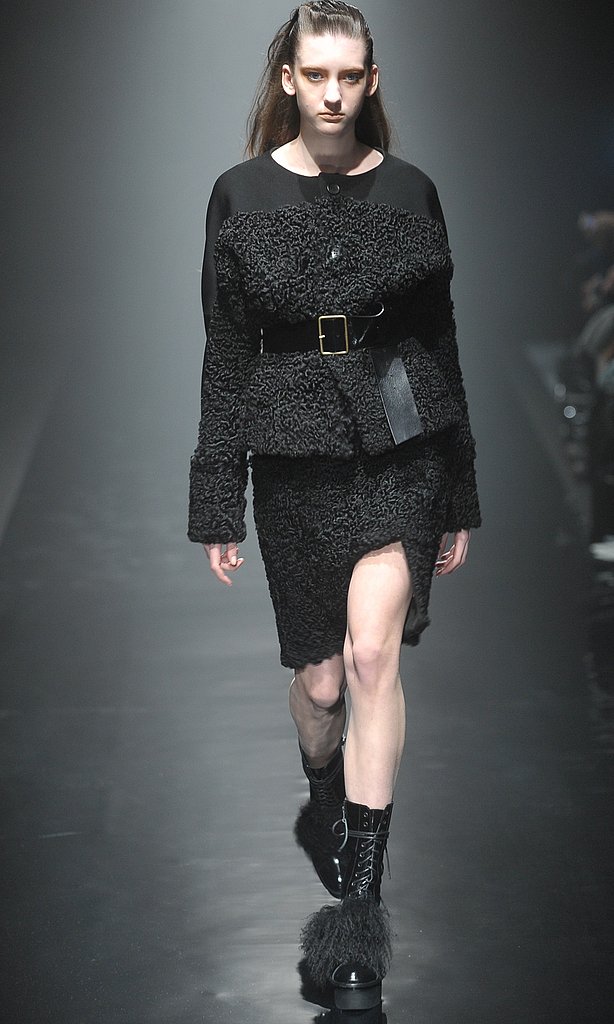 Japan Fashion Week: Hisui Fall 2009 Japan Fashion Week: Hisui Fall 2009