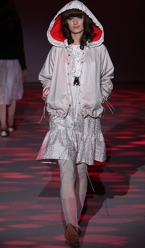 Photos: Japan Fashion Week Organization
Photos: Japan Fashion Week Organization