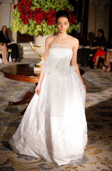 New York Bridal Market: Douglas Hannant Bride Spring 2010 New York Bridal Market: Douglas Hannant Bride Spring 2010