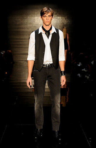 Rosemount Australia Fashion Week: Wayne Cooper Spring 2010 Rosemount Australia Fashion Week: Wayne Cooper Spring 2010
