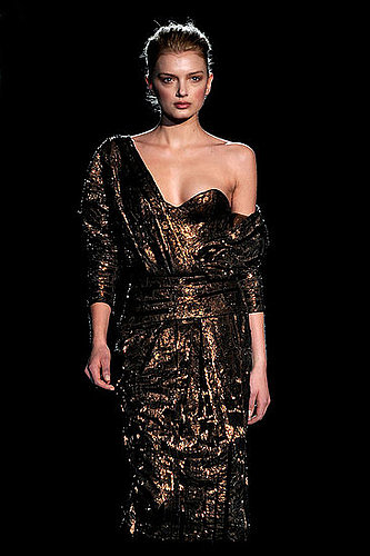Carolina Herrera Fall 2009
Carolina Herrera Fall 2009