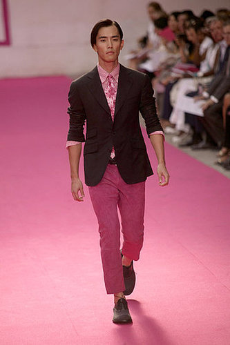 Paris: Emanuel Ungaro Men's Spring 2010 Paris: Emanuel Ungaro Men's Spring 2010