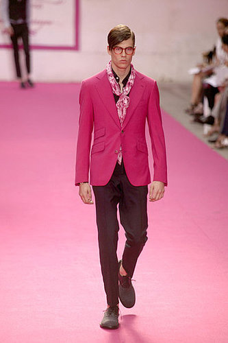 Paris: Emanuel Ungaro Men's Spring 2010 Paris: Emanuel Ungaro Men's Spring 2010