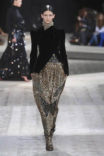 Givenchy Fall 2009 Haute Couture Givenchy Fall 2009 Haute Couture