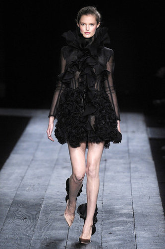 Valentino Fall 2009 Haute Couture Valentino Fall 2009 Haute Couture