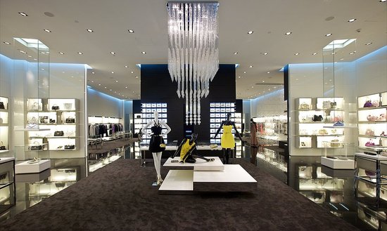 Versace Opened Two Boutiques In Dubai This Month Versace Opened Two Boutiques In Dubai This Month