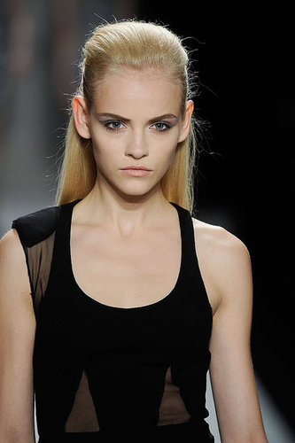 New York Fashion Week: Nicole Miller Spring 2010 New York Fashion Week: Nicole Miller Spring 2010