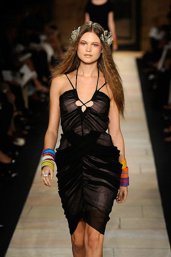 New York Fashion Week: Diane Von Furstenberg Spring 2010 New York Fashion Week: Diane Von Furstenberg Spring 2010