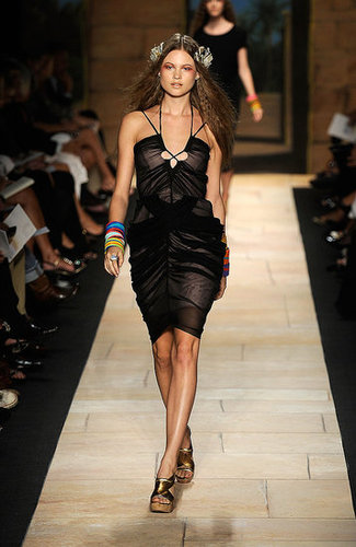 New York Fashion Week: Diane Von Furstenberg Spring 2010 New York Fashion Week: Diane Von Furstenberg Spring 2010