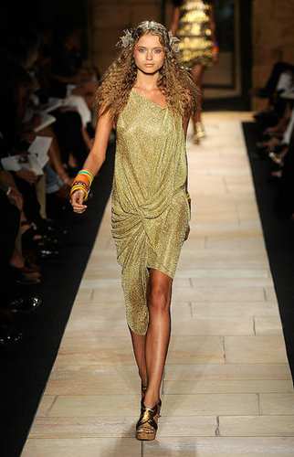 New York Fashion Week: Diane Von Furstenberg Spring 2010 New York Fashion Week: Diane Von Furstenberg Spring 2010